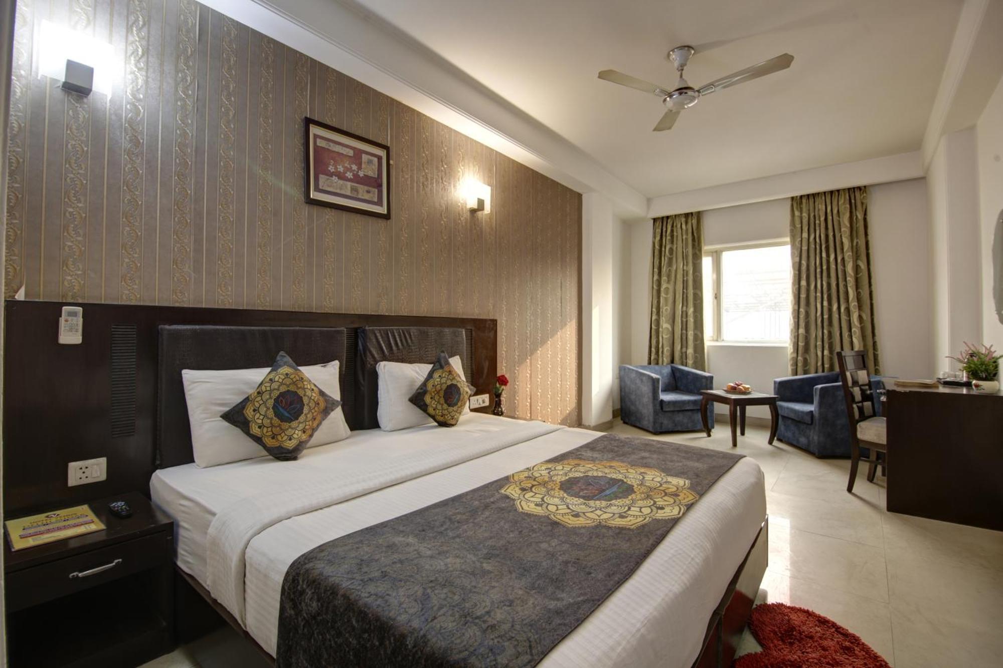 Hotel Venus Plaza New Delhi Eksteriør billede